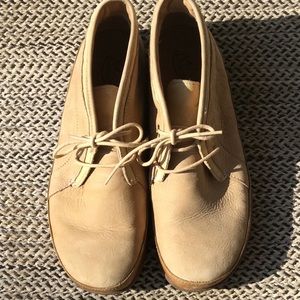 EUC Chaco Pineland Chukka Boots